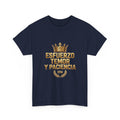 EverAfterWear Esfuerzo Temor y Paciencia Unisex Heavy Cotton Tee – Gold Crown Message Graphic T-Shirt