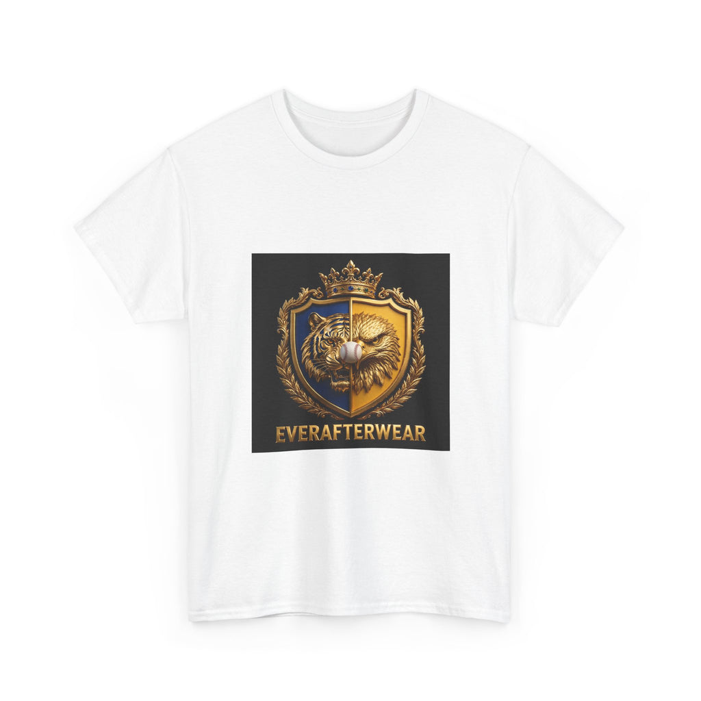 EverAfterWear Escudo del Clásico Tee